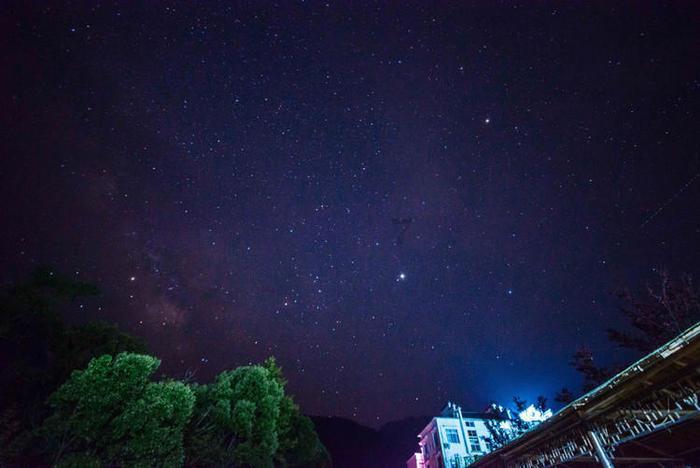 逃离午夜神坛